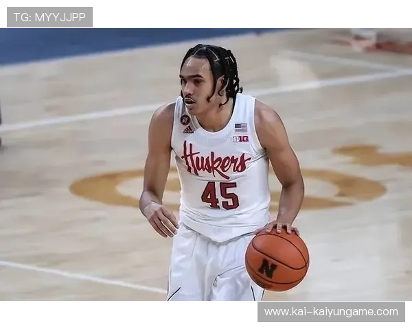 加的夫城协防意识出色